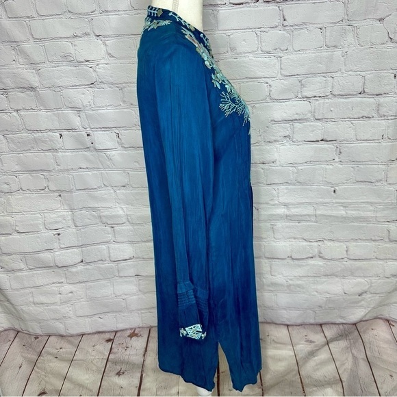 Johnny Was embroidered blue/teal tunic - Picture 5 of 12